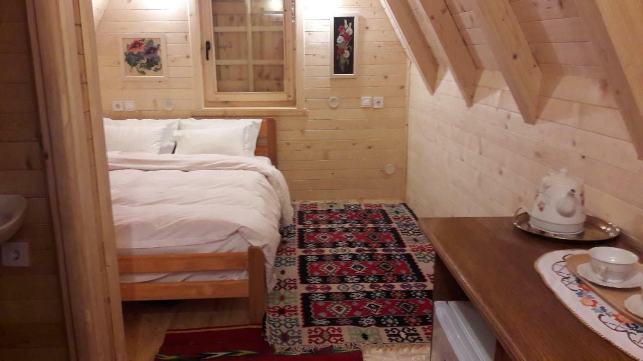 Karadzic Hotel Zabljak  Ruang foto
